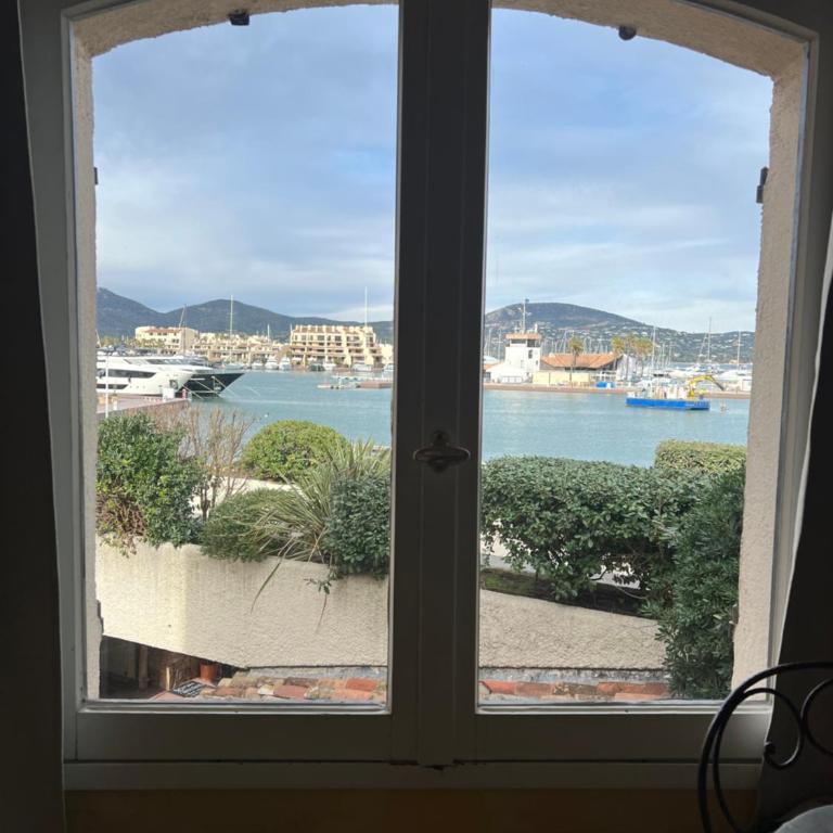 Belle vue Golfe de St Tropez Marines de Cogolin La Galiote - Apartment mit 2 Schlafzimmern mit Hafenblick - 9