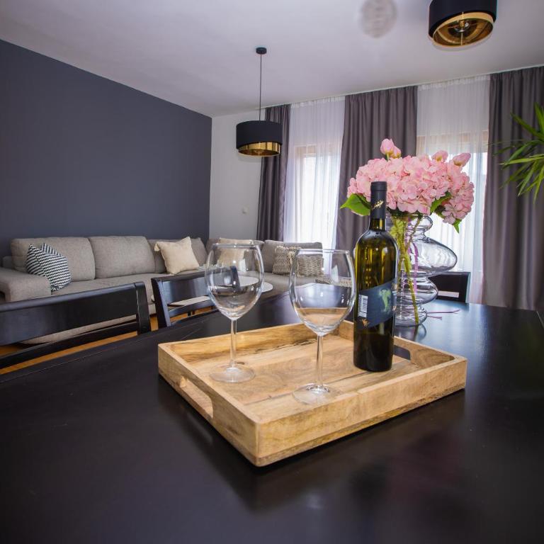 Villa Flumen - Three-Bedroom Villa - 19