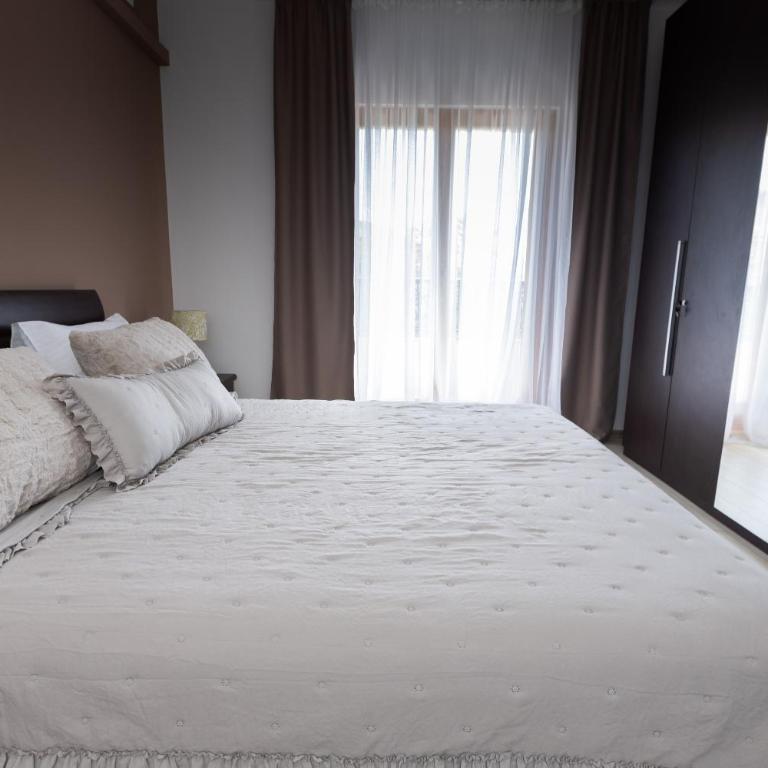 Villa Flumen - Three-Bedroom Villa - 30