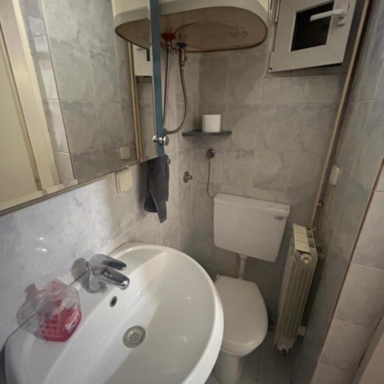 Аппарат рядом с Храмом Святого Саввы - Apartman sa 1 Spavaćom Sobom - 10