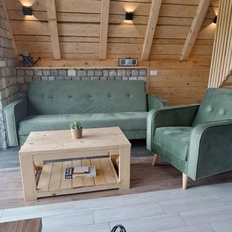 Vila Vuk - Two-Bedroom House - 32