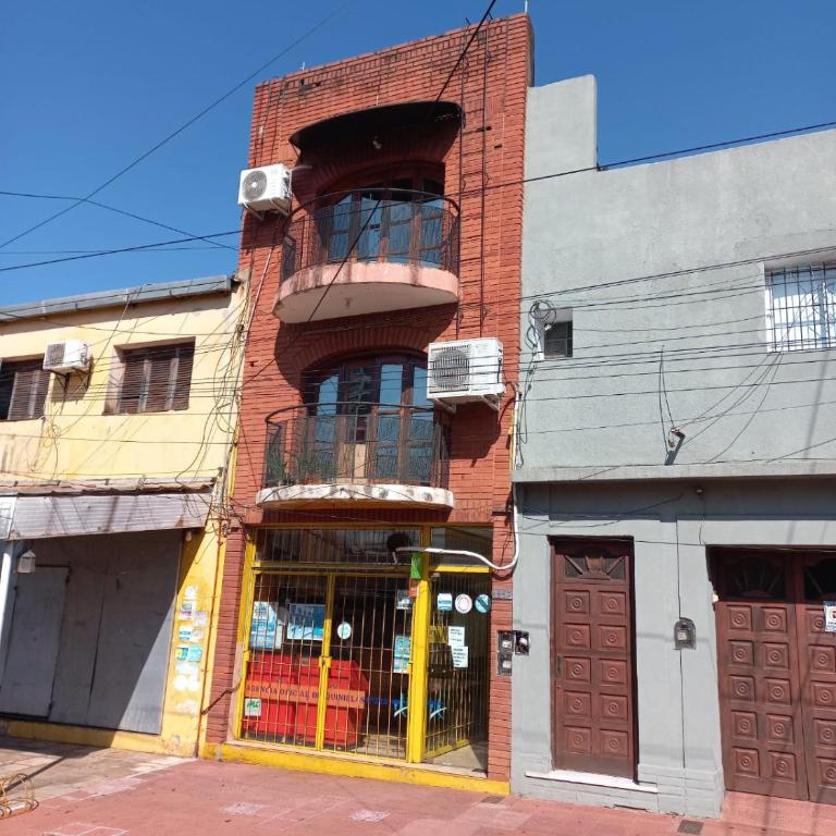 Departamento Céntrico - Apartamento de 1 dormitorio con balcón - 10