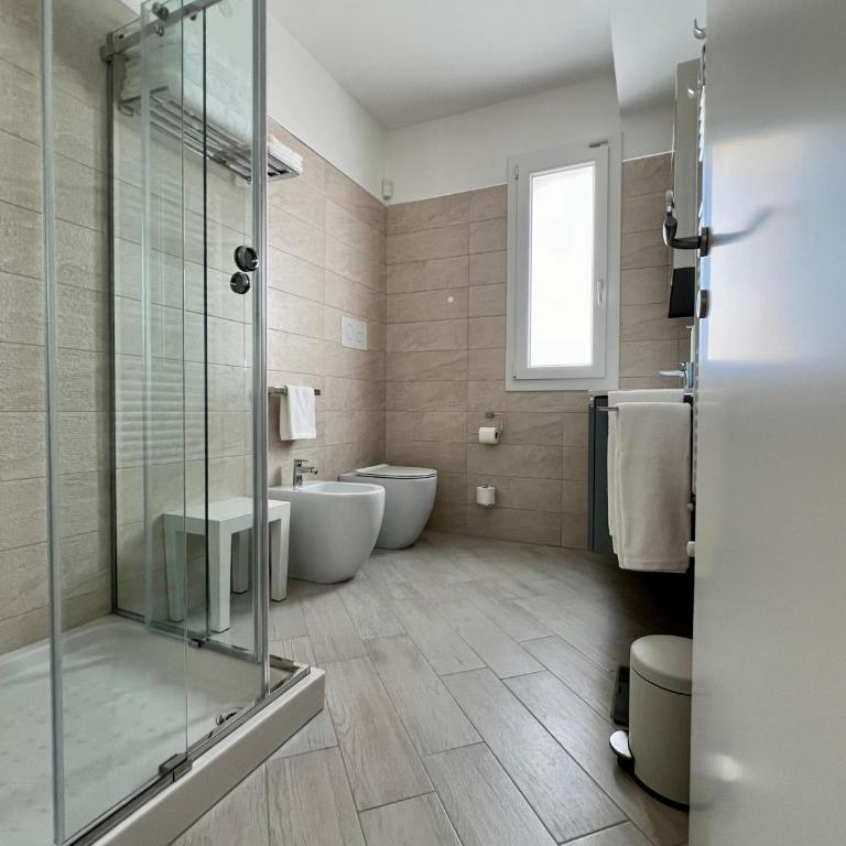NOVIMO Comfort Apartment with elevator and secure privat parking space - Apartment mit 2 Schlafzimmern und Aussicht - 20