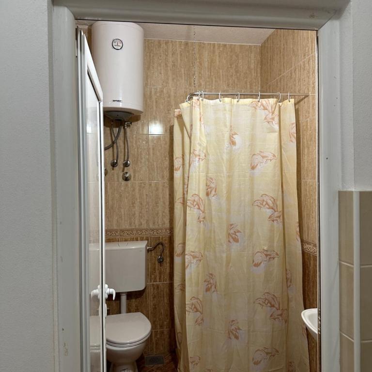 Apartments Casa Mia - Apartman s 1 Spavaćom Sobom i Balkonom - 1
