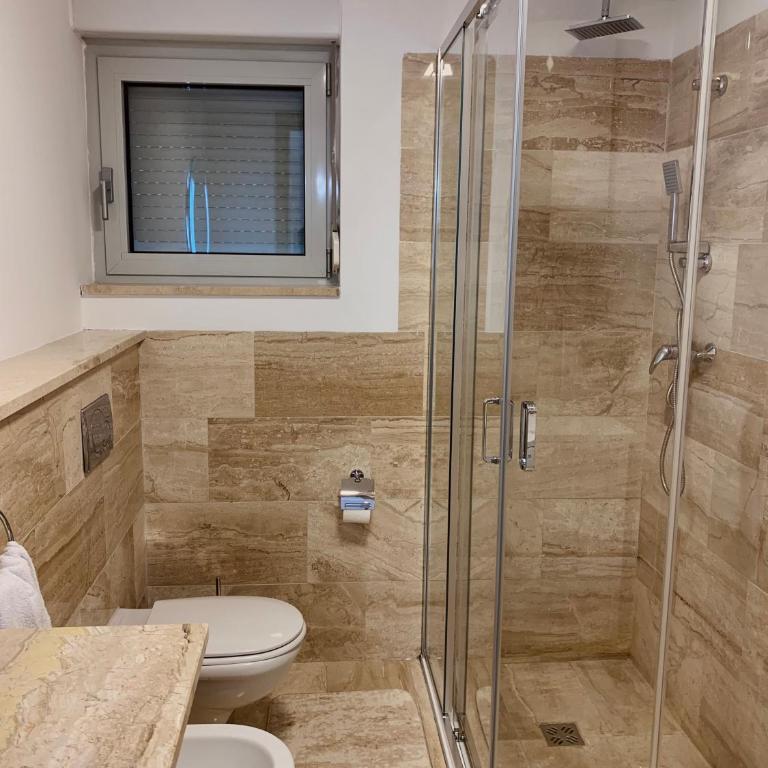Sky High Budva - One-Bedroom Apartment - 9