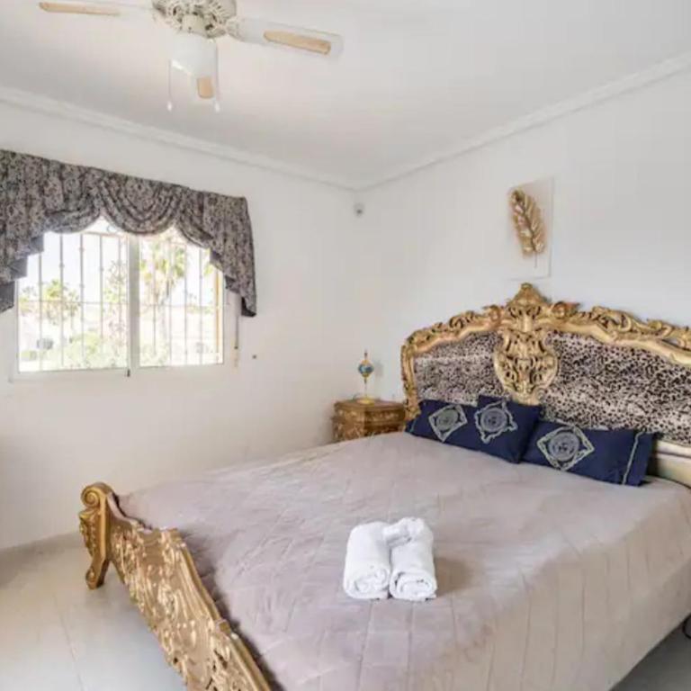 Stunning villa private heated pool & Spa Ciudad Quesada - Villa - 14