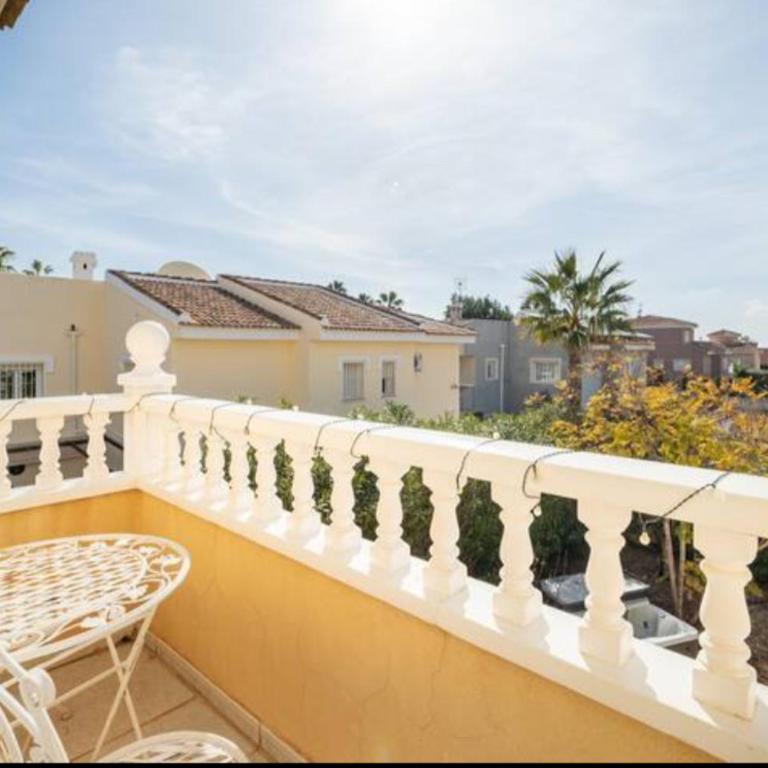 Stunning villa private heated pool & Spa Ciudad Quesada - Villa - 21