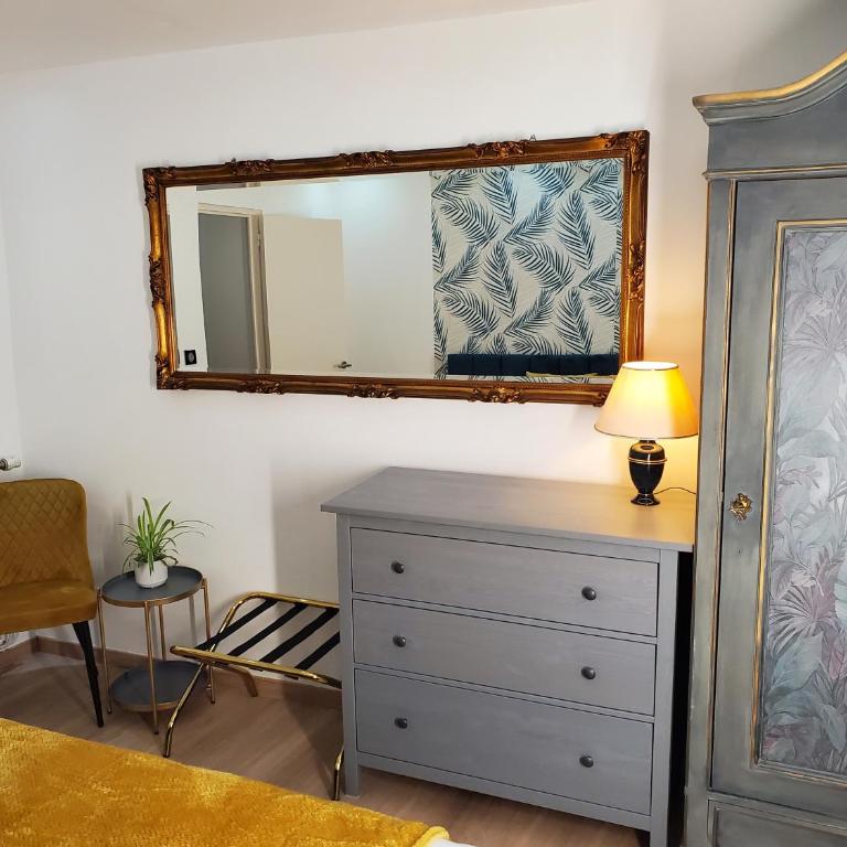 Mirka & Franck AIRCON CLIM, Apartment Chic, Garage & Parking Free included - Appartamento con 3 Camere da Letto - 6