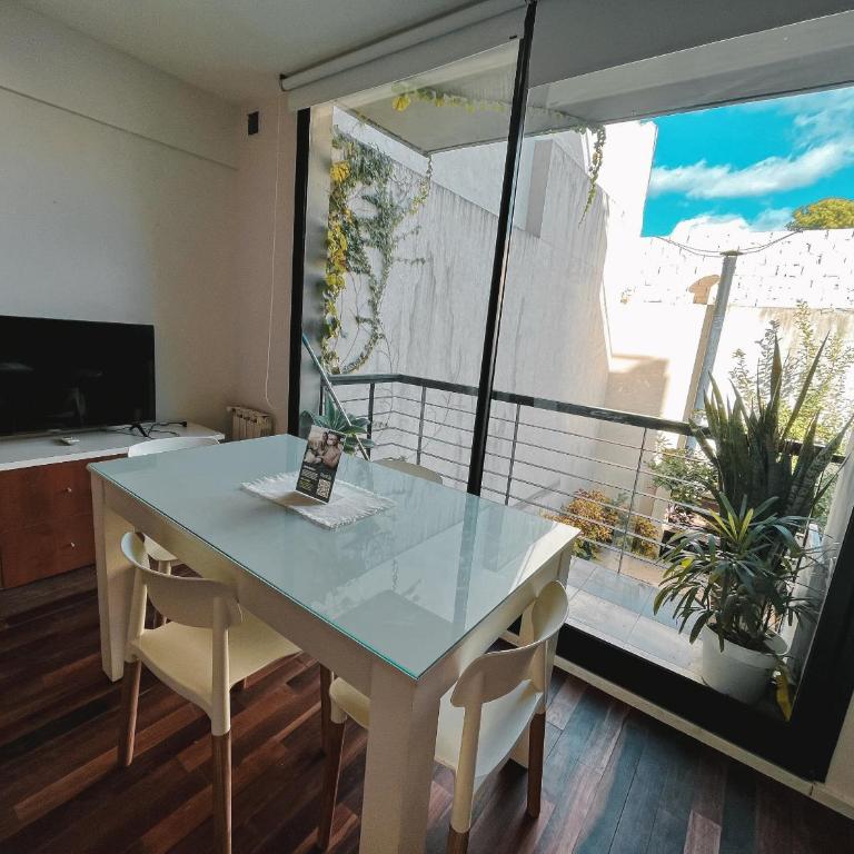 RentUp- Funcional monoambiente con balcon en Palermo - Estudio - 1