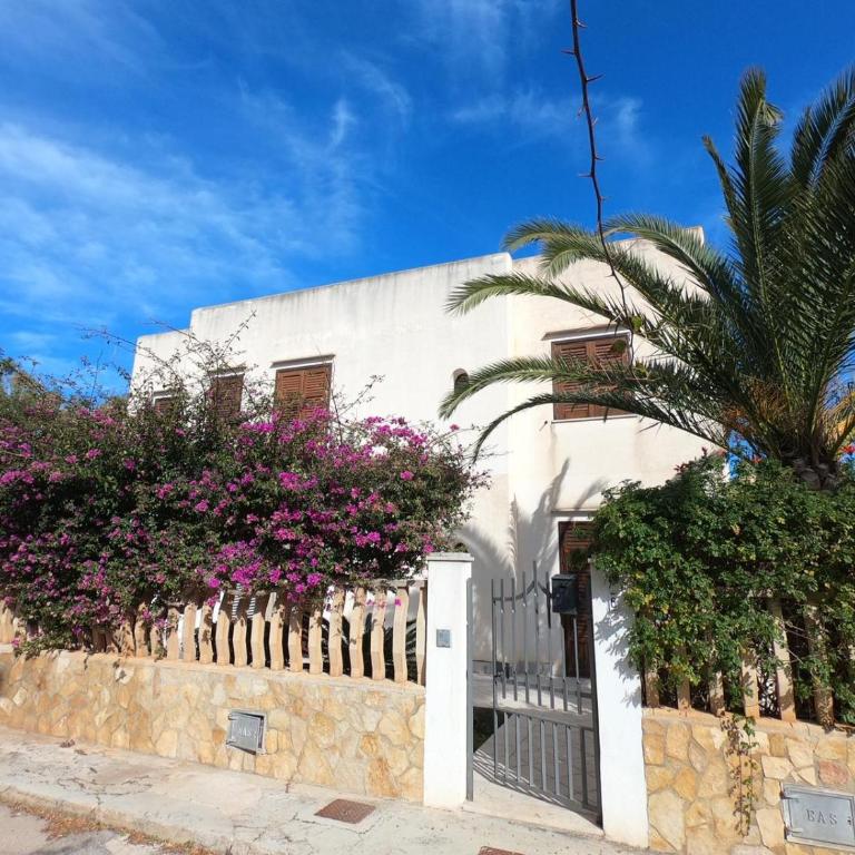 Villa Ipomea - Casa Vacanze con 3 Camere da Letto - 5