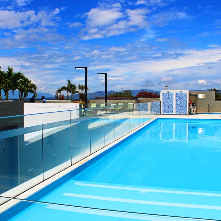 Apartamento Moderno Con Excelente Vista, Piscina y Parqueadero en Neiva - Two-Bedroom Apartment - 26