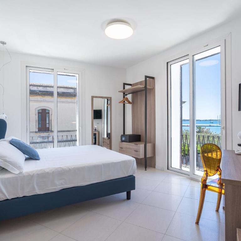 Dimore delle Zagare Molo - Deluxe Double Room with Sea View - 9