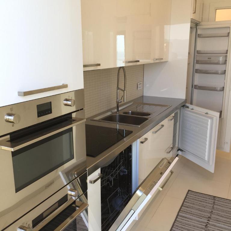 Reggio Suite Luxury - Appartamento Attico con Vista Mare (5 Adulti) - 17
