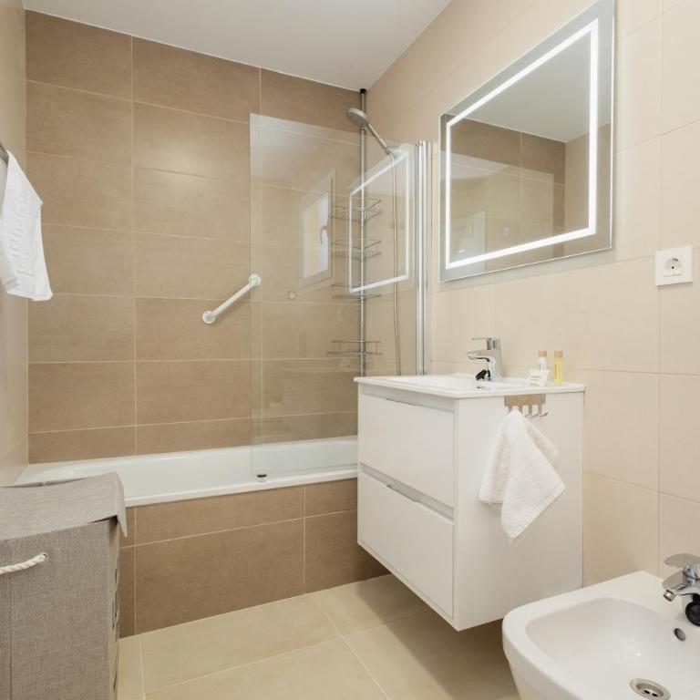 Cozy apartment, with sea views, large private terrace, close to the beach, El Faro, Mijas - Apartamento de 2 dormitorios - 7