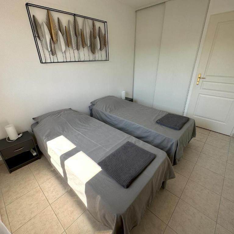 Superbe 3pièces, balcon, garage, clim, piscine - Appartement 2 Chambres - 9