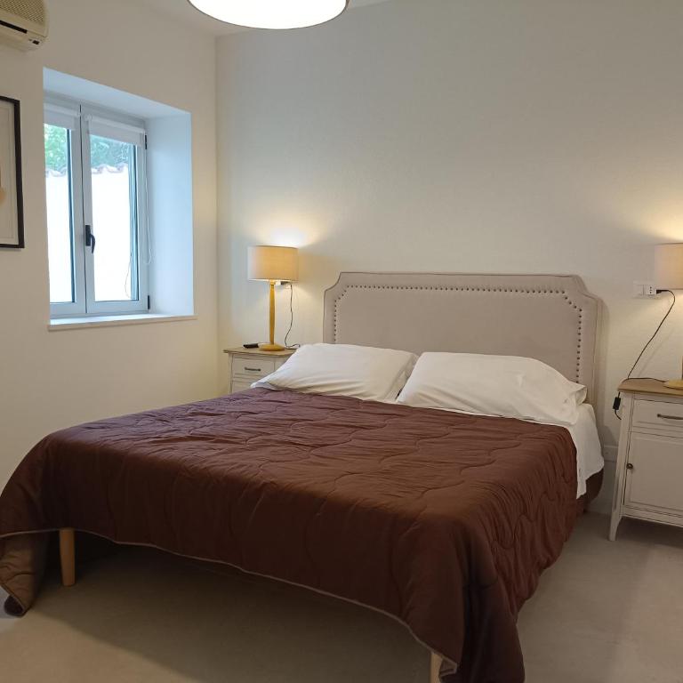 I Limoni - Appartamento con 1 Camera da Letto e Vasca Idromassaggio - 55