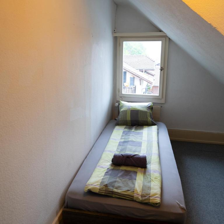 City Center Holiday Apartment - Apartment - 10