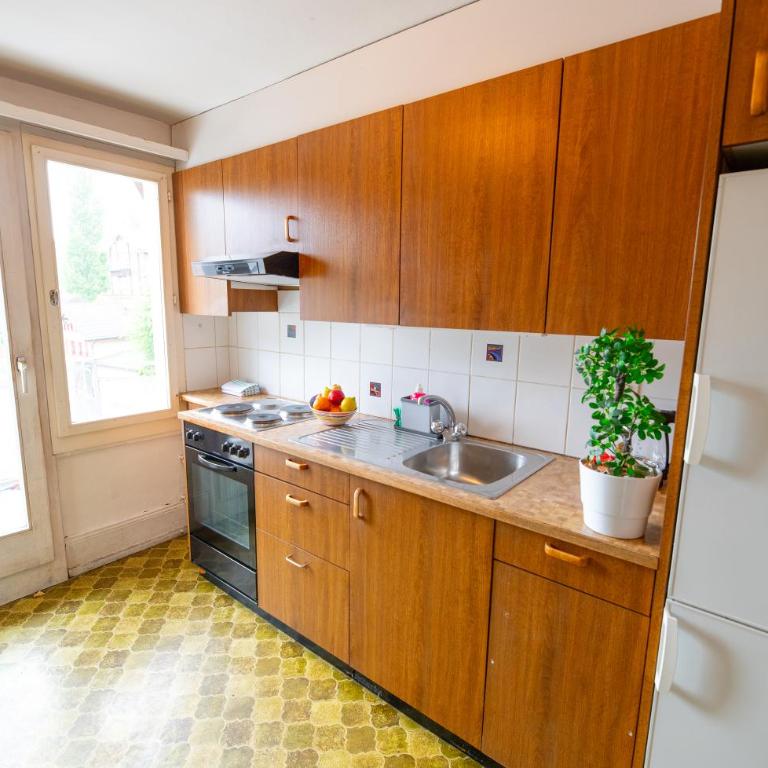 City Center Holiday Apartment - Apartment - 4