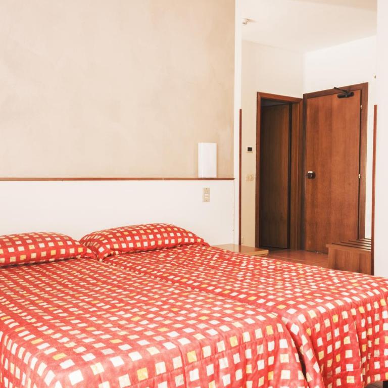 Surf Hotel Pier - Montagnoli Group - Camera Tripla Standard - 2