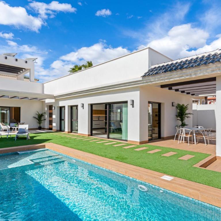 Villa Tortuga Blanca, Ciudad Quesada, Costa Blanca - Villa de 3 dormitorios - 1