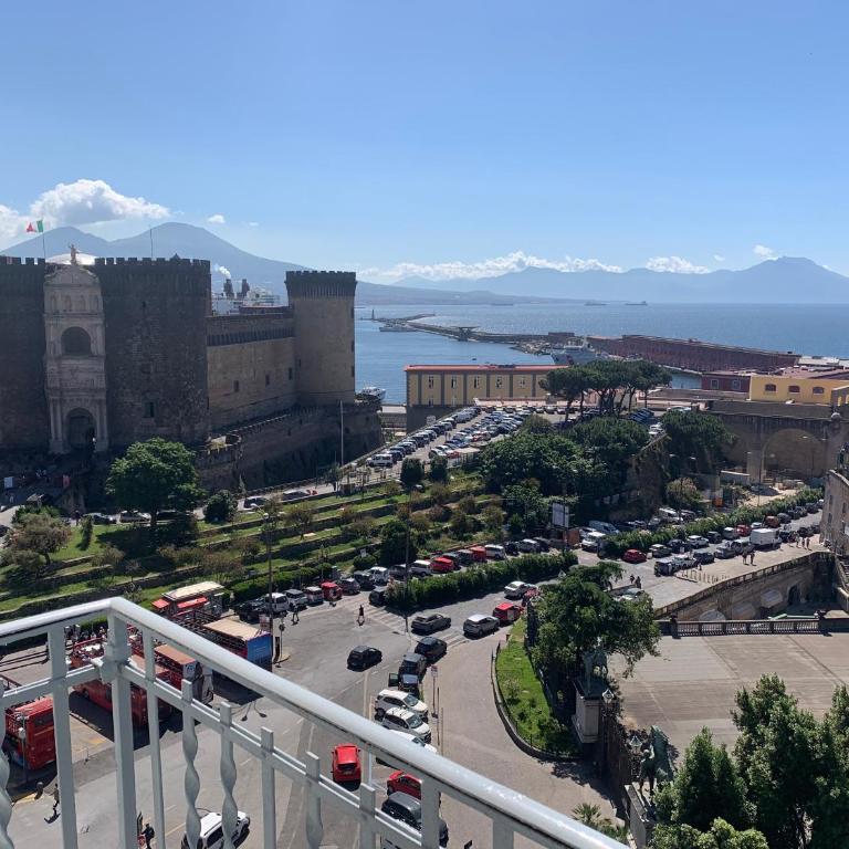 Residence gli Angioini srl - Monolocale con Vista Mare - 8