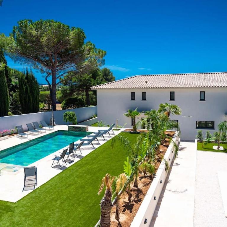 Villa Romy - calme & piscine chauffée - Villa Superior - 31