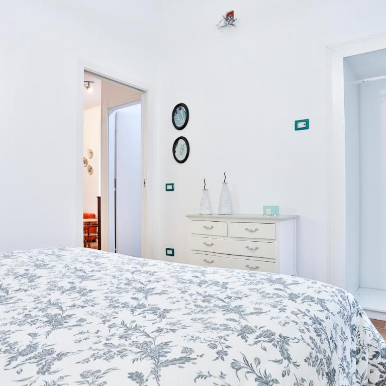 GuestHost - ImmaAndrea Home - Your Stylish Salerno Retreat - Appartamento con 2 Camere da Letto - 19