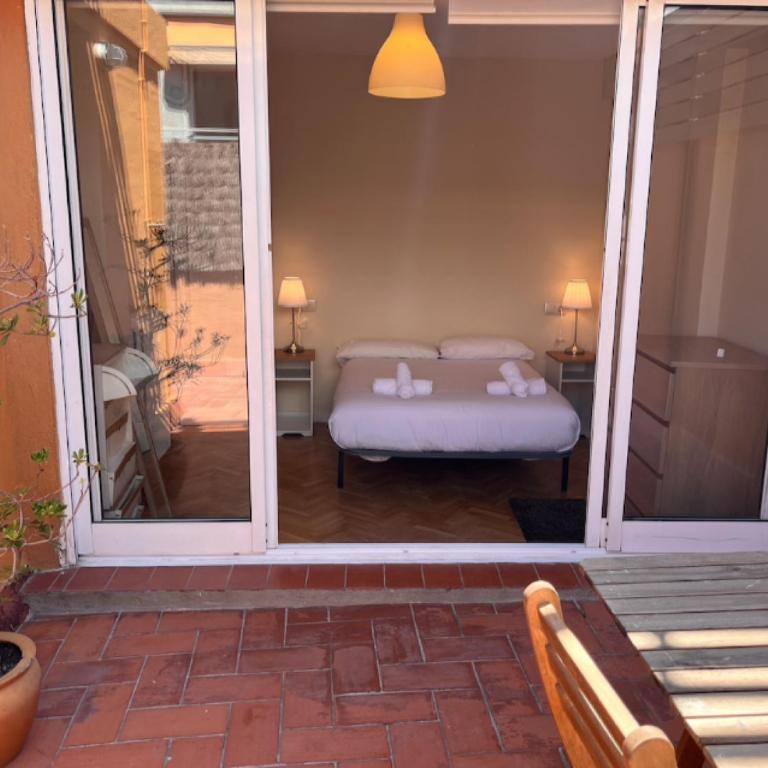 BALMES - Atico con terraza en Sant Gervasi - Three-Bedroom Apartment - 21
