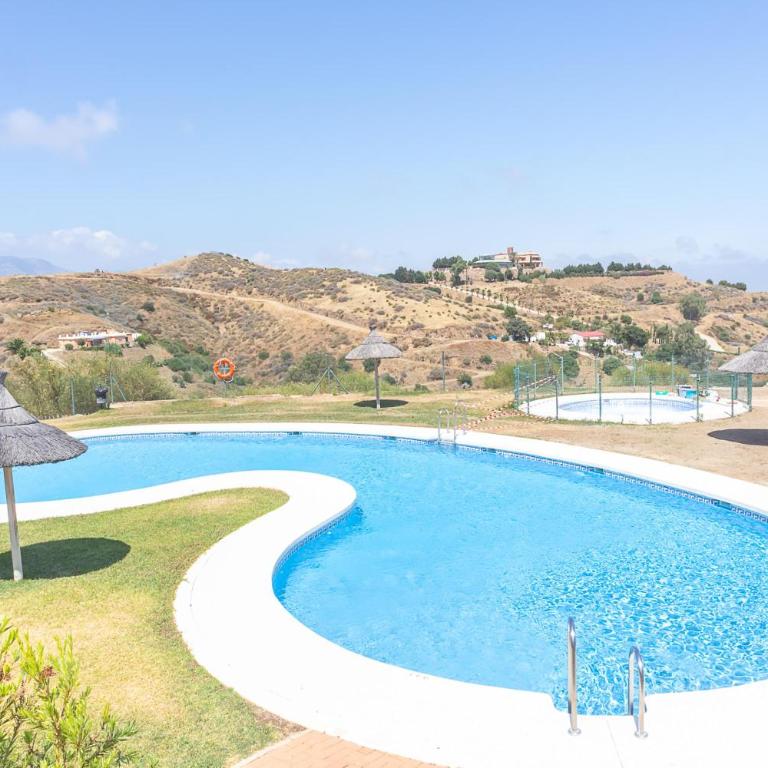 Pool Calahonda Palmeras with Sea View - Happy Rentals - Apartamento de 2 dormitorios - 2