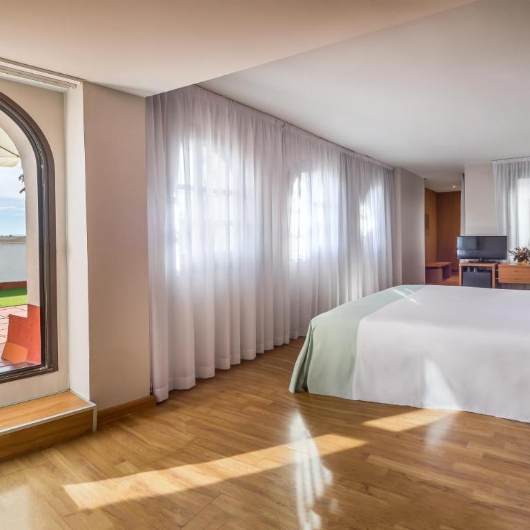 Hotel Jerez Centro - Habitación Doble Superior con terraza - 1 o 2 camas - 1