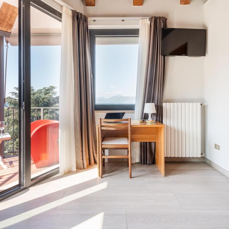 Hotel Al Castello - Chambre Lit King-Size - Vue sur Lac - 8