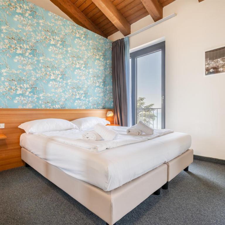 Hotel Al Castello - Chambre Double ou Lits Jumeaux Deluxe - Vue sur Lac - 6
