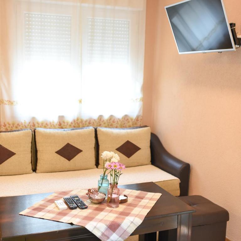Central Stay Mostar - Apartment with Balcony - 19