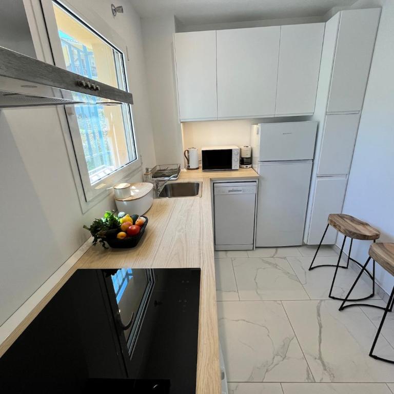 2 bedroom apartment walking distance to the beach - Apartamento de 2 dormitorios - 4