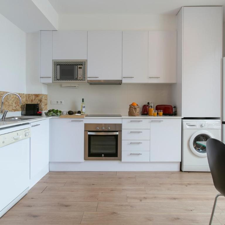 Chic and Modern Apartments in Gracia - Penthouse Apartment - 19