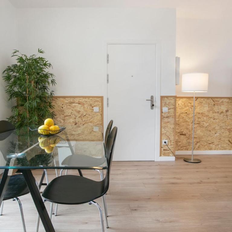 Chic and Modern Apartments in Gracia - Penthouse Apartment - 21