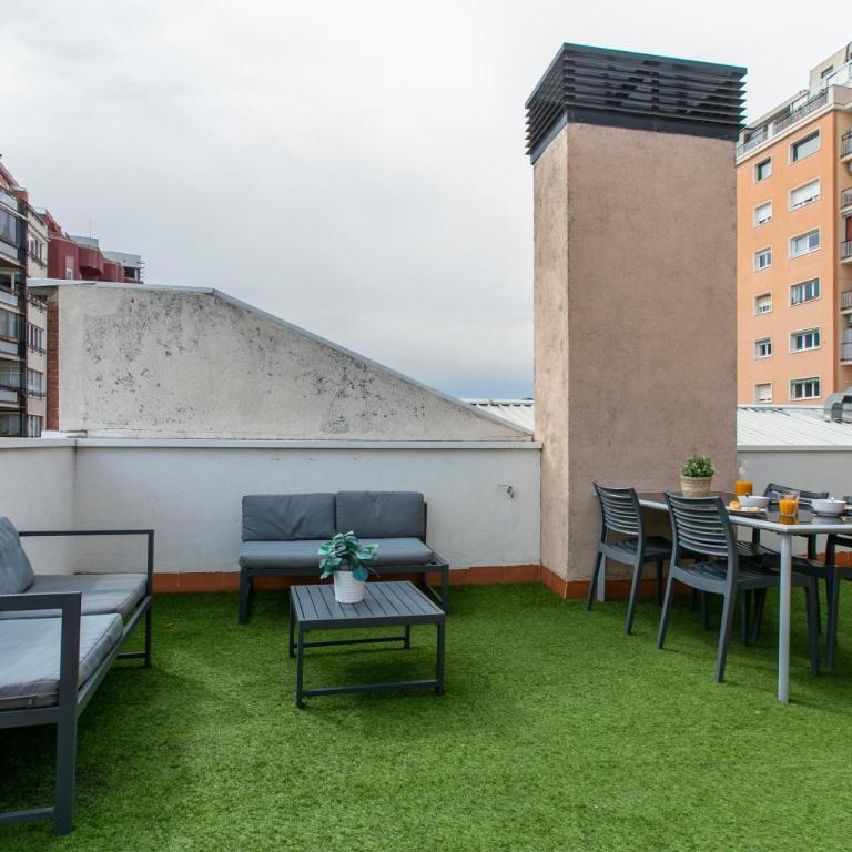 Chic and Modern Apartments in Gracia - Penthouse Apartment - 3