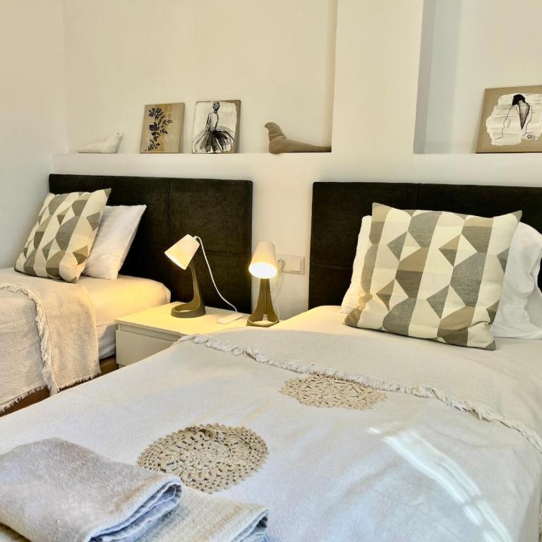 2 bedroom apartment walking distance to the beach - Apartamento de 2 dormitorios - 8