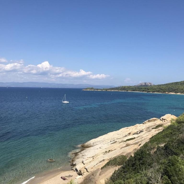 Appartement spacieux à Hyères avec piscine, climatisation et Wi-Fi - FR-1-335-156 - Apartment - 18