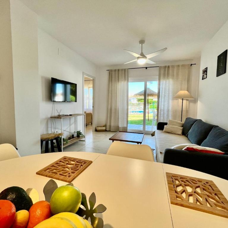 2 bedroom apartment walking distance to the beach - Apartamento de 2 dormitorios - 14