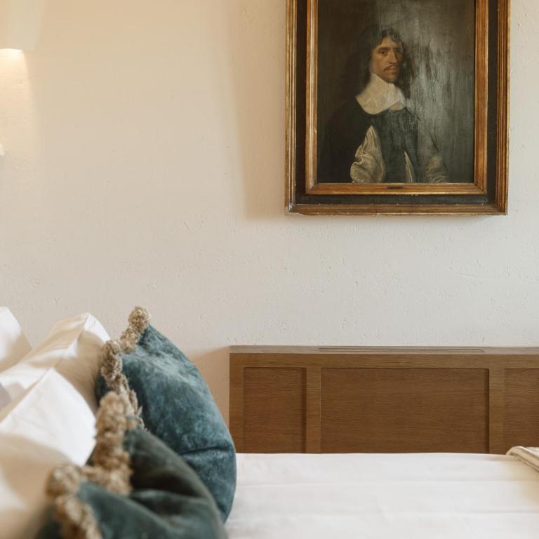 Hotel Castell de Vallgornera - Habitación Deluxe con cama extragrande - 8
