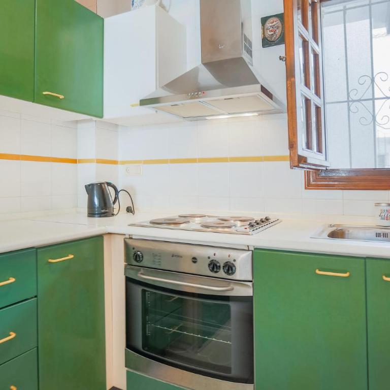 Gorgeous Apartment In Torrevieja - Apartamento de 1 dormitorio - 8