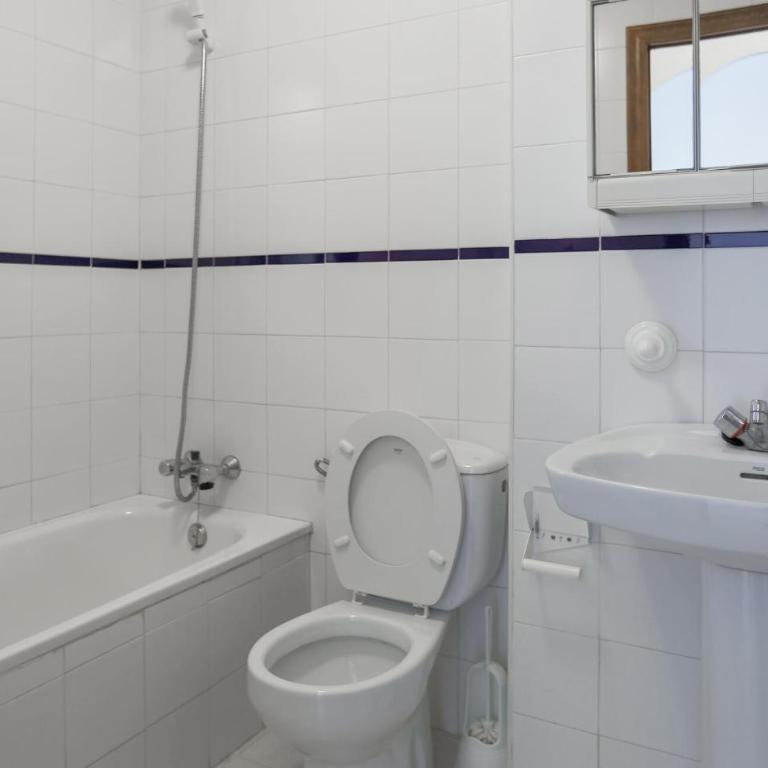 Gorgeous Apartment In Torrevieja - Apartamento de 1 dormitorio - 13