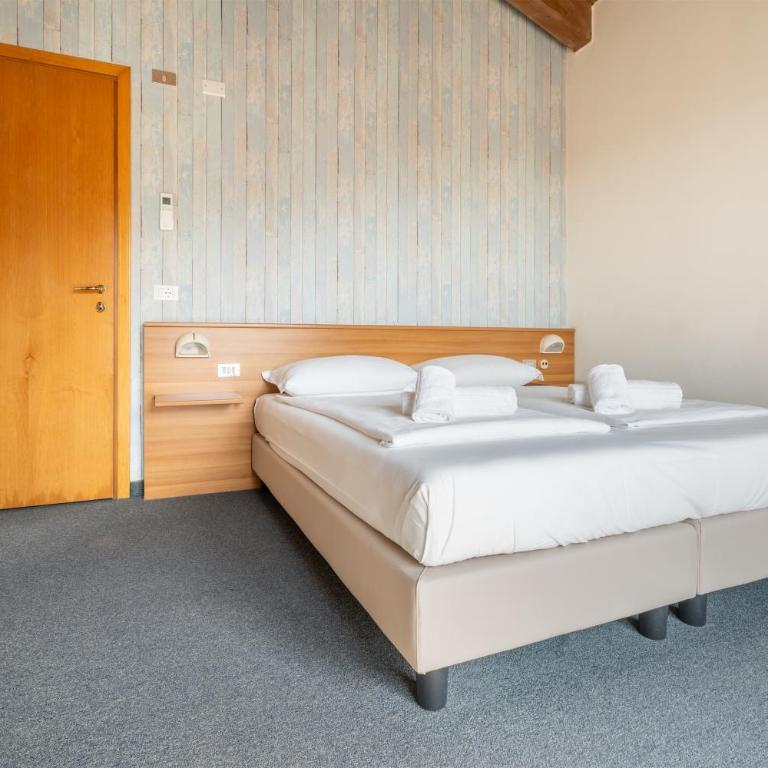 Hotel Al Castello - Chambre Double ou Lits Jumeaux avec Balcon - 10