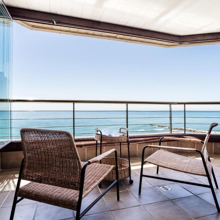 Buenavista Lifestyle by Sur Suites - Two-Bedroom Apartment - 27