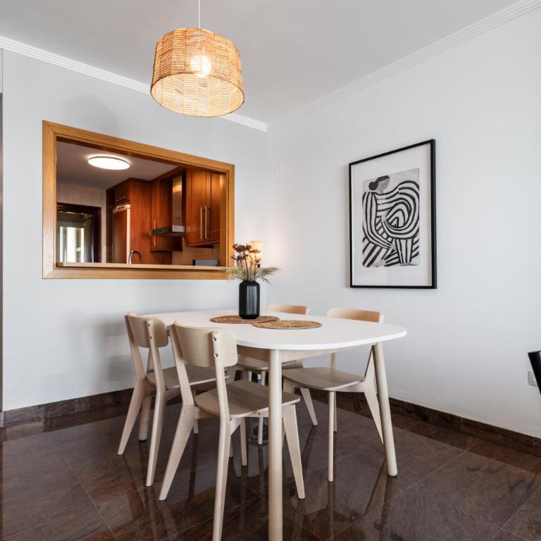 Buenavista Lifestyle by Sur Suites - Two-Bedroom Apartment - 33
