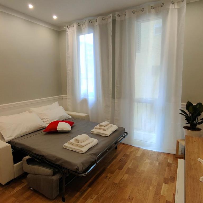 Residenza Claudia - Appartamento con 2 Camere da Letto e Balcone - 19