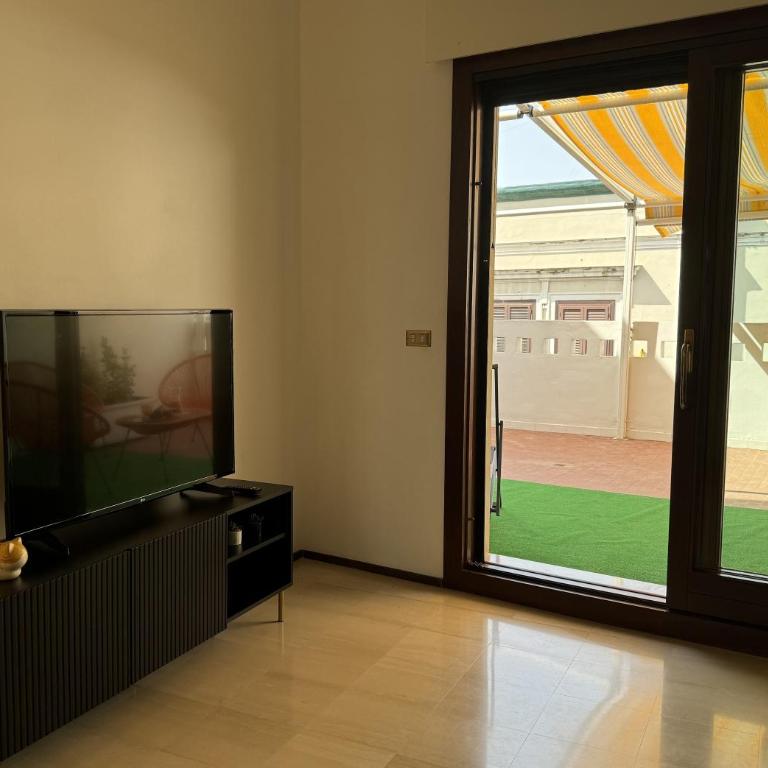 Attico 72 - Appartamento con 2 Camere da Letto - 14