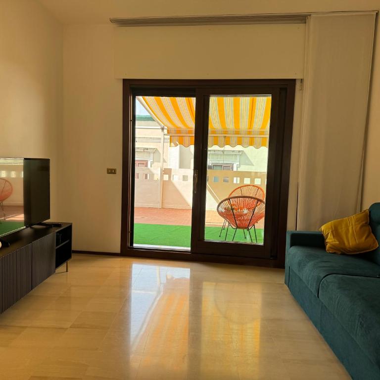 Attico 72 - Appartamento con 2 Camere da Letto - 7
