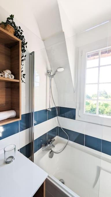 La Brise du Clos , Grand 3 pièces, Piscine & Tennis - Apartment mit 2 Schlafzimmern - 16